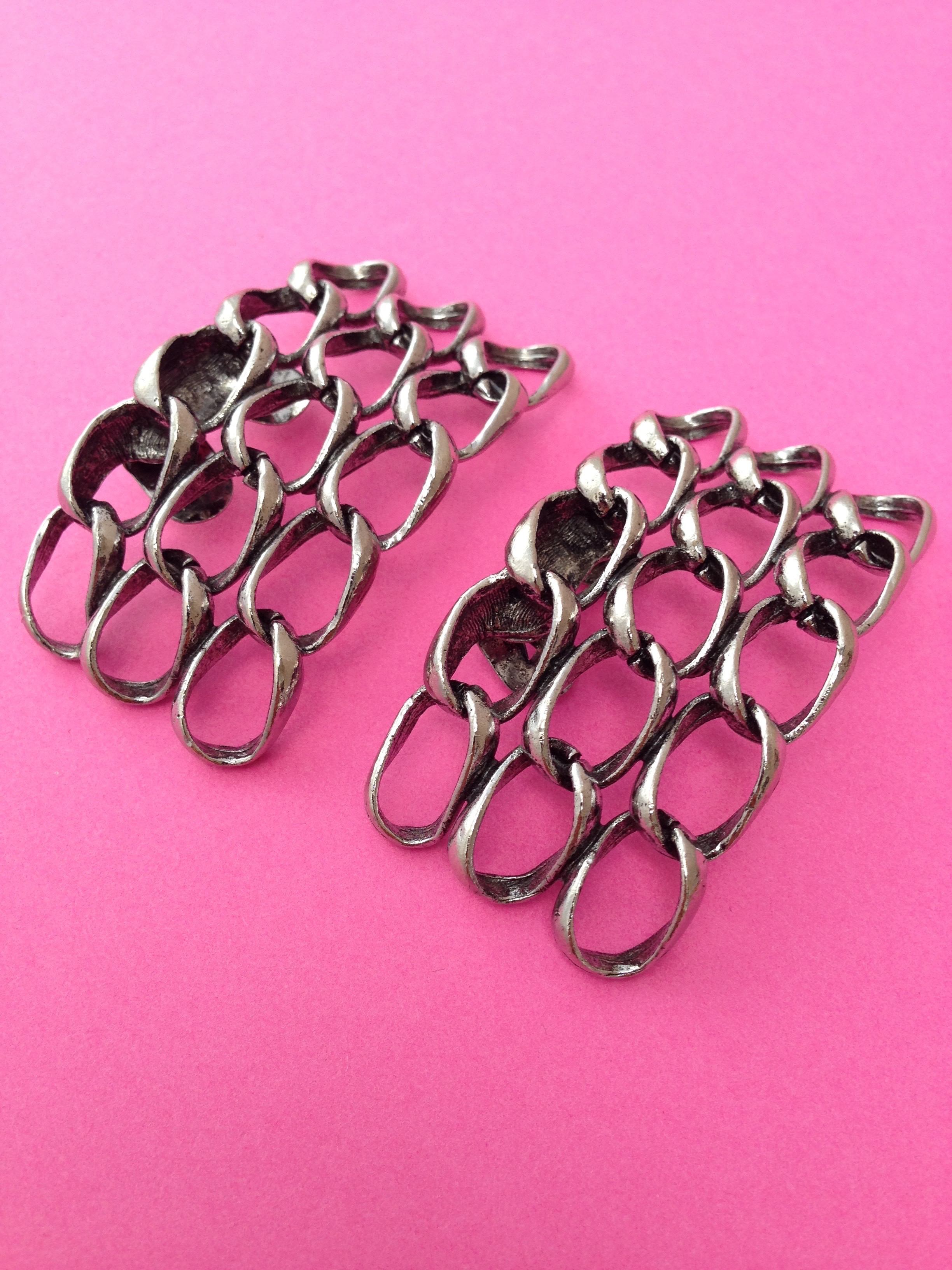 1960s Shoe Clips in Silver Metal St Cyr Vintage