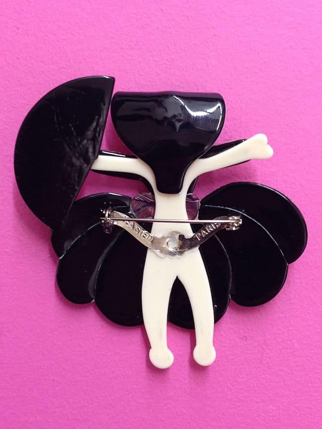 Lea Stein Scarlett O'Hara Brooch back