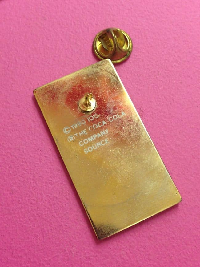 Vintage Coca Cola Pin Paris 1924 back