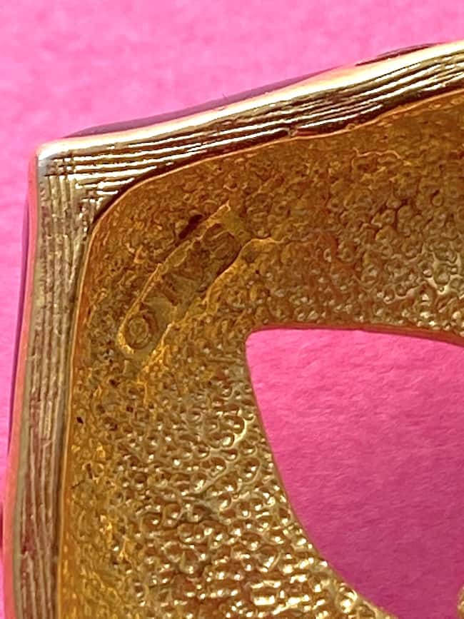 Chunky 80s vintage SAL Swarovski necklace in gold with black enamel - Image 3
