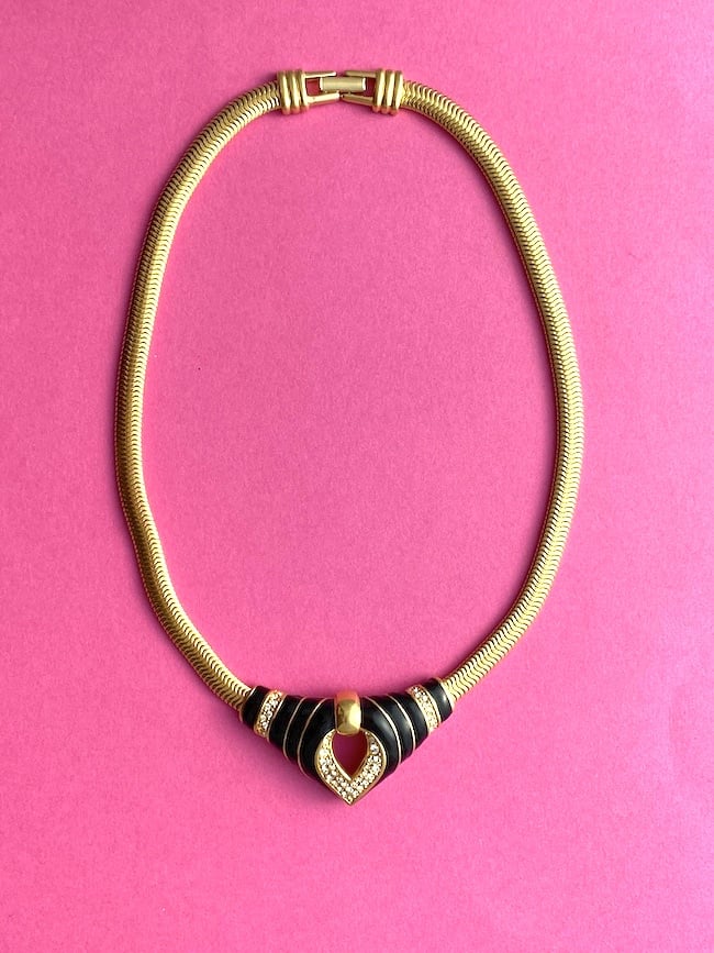 Chunky 80s vintage SAL Swarovski necklace in gold with black enamel - Image 6