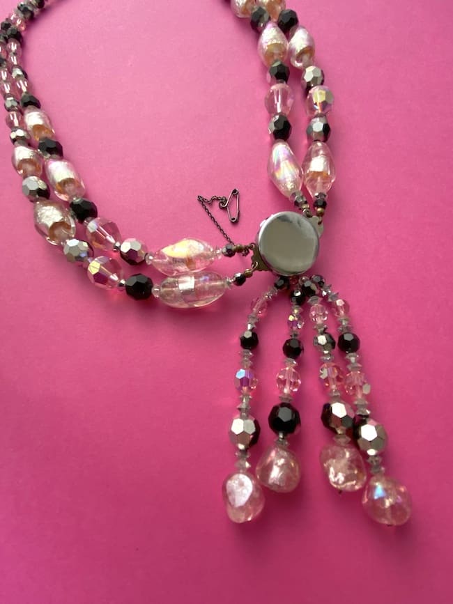 Vintage double strand foil Aurora Borealis glass bead necklace - Image 6