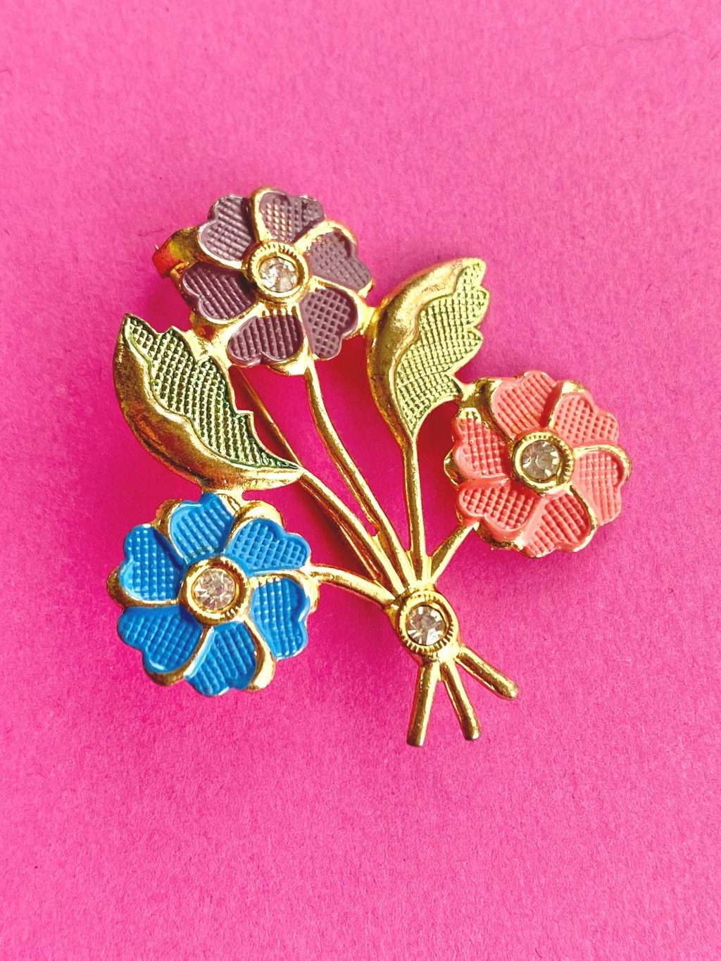 Art Nouveau 1940s vintage brooch floral bouquet