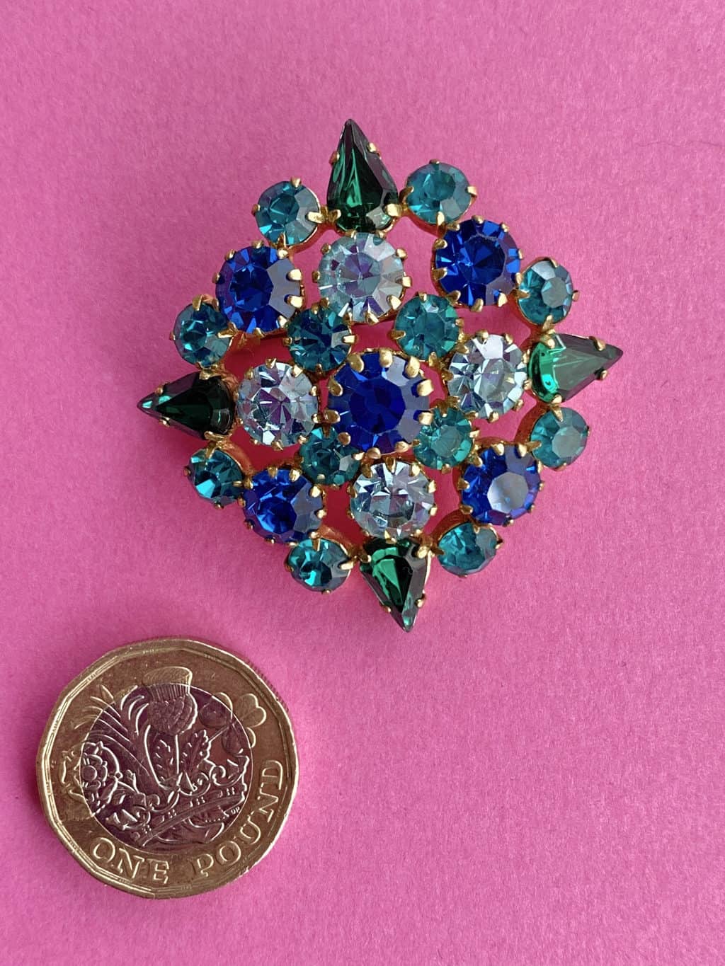 Square blue & gold rhinestone vintage brooch - Image 3