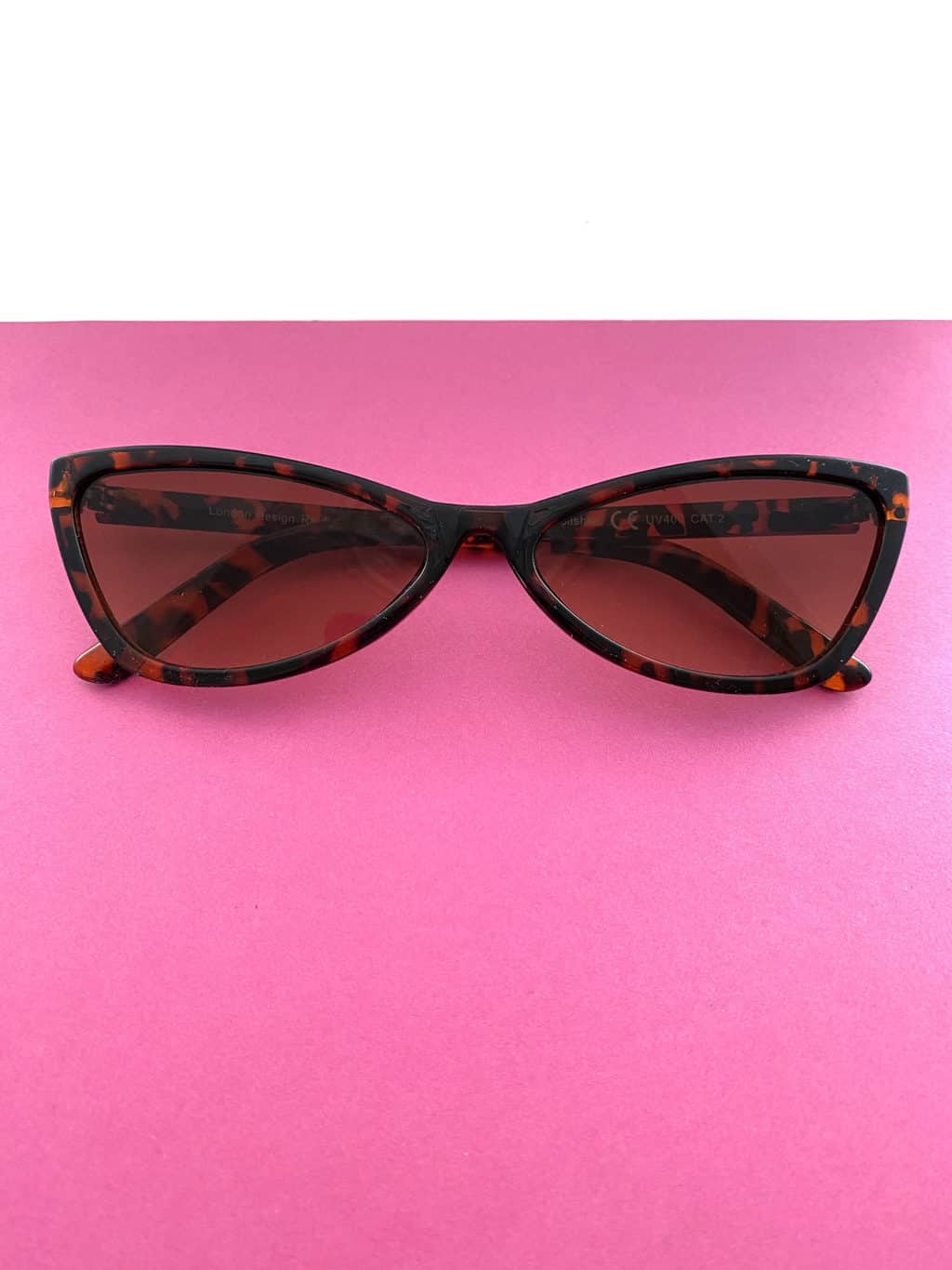 90s Vintage Style Sunglasses - Hannie - Image 9