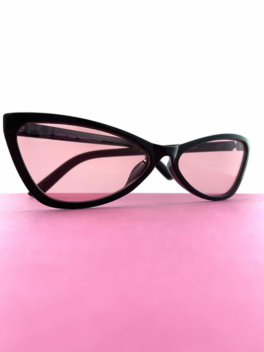 90s Vintage Style Sunglasses - Hannie - Image 2