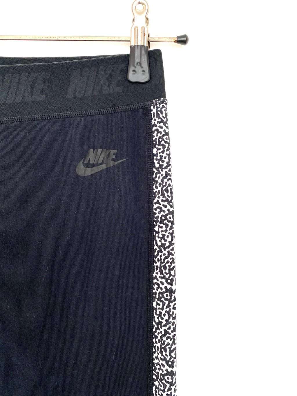 Nike training leggings with animal print sides. Black & white - M - Image 3