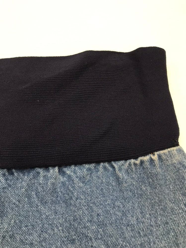 80s short denim skirt with buckle detail - M/Waist 32.5 - Image 5