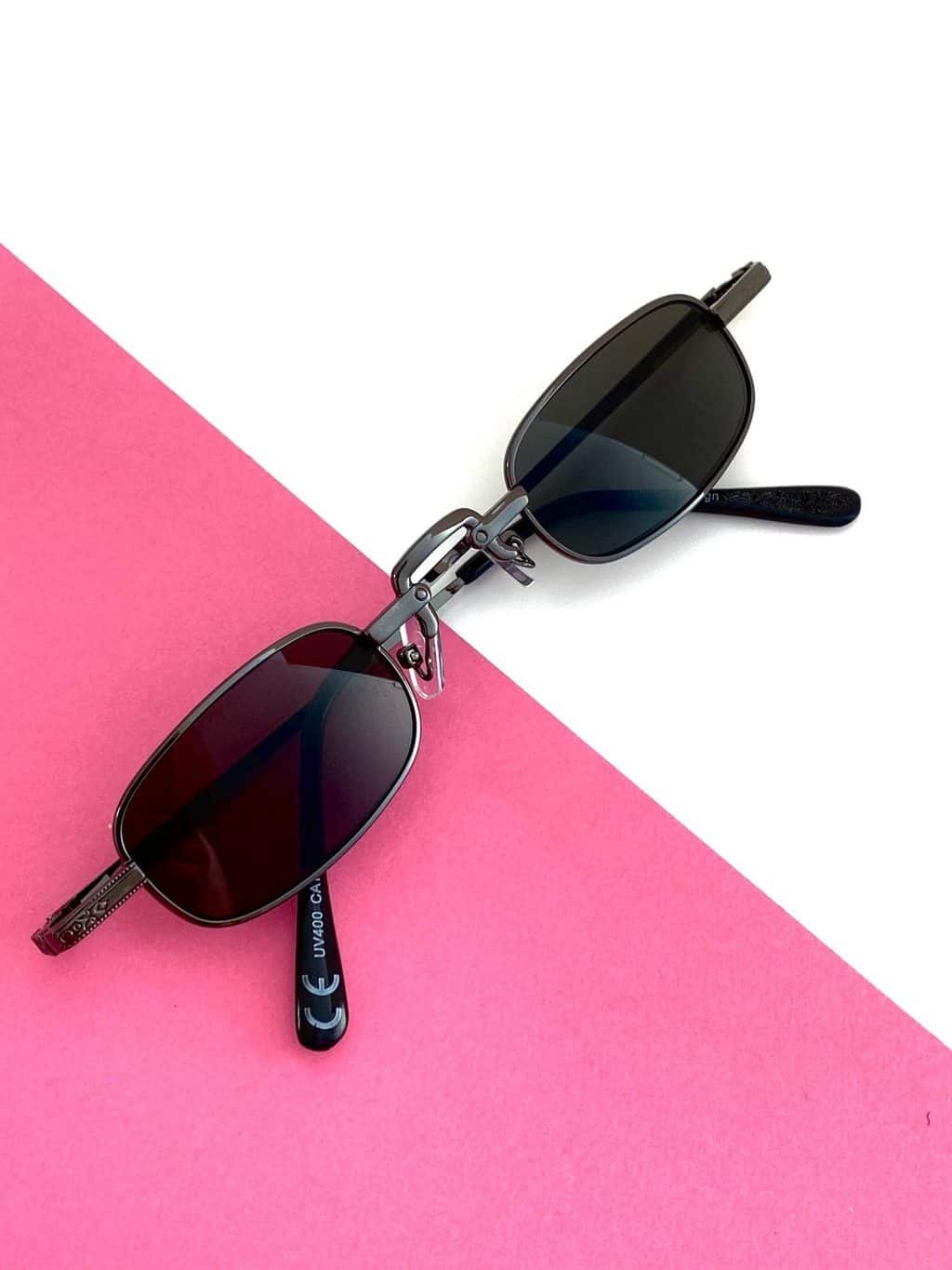 Gun Metal 90s Retro Rectangular Sunnies BAZ