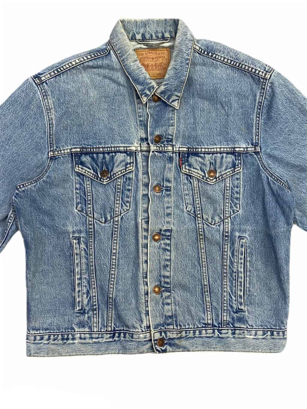 Vintage 90s Levis trucker jacket 70503 in stonewash blue denim with red ...