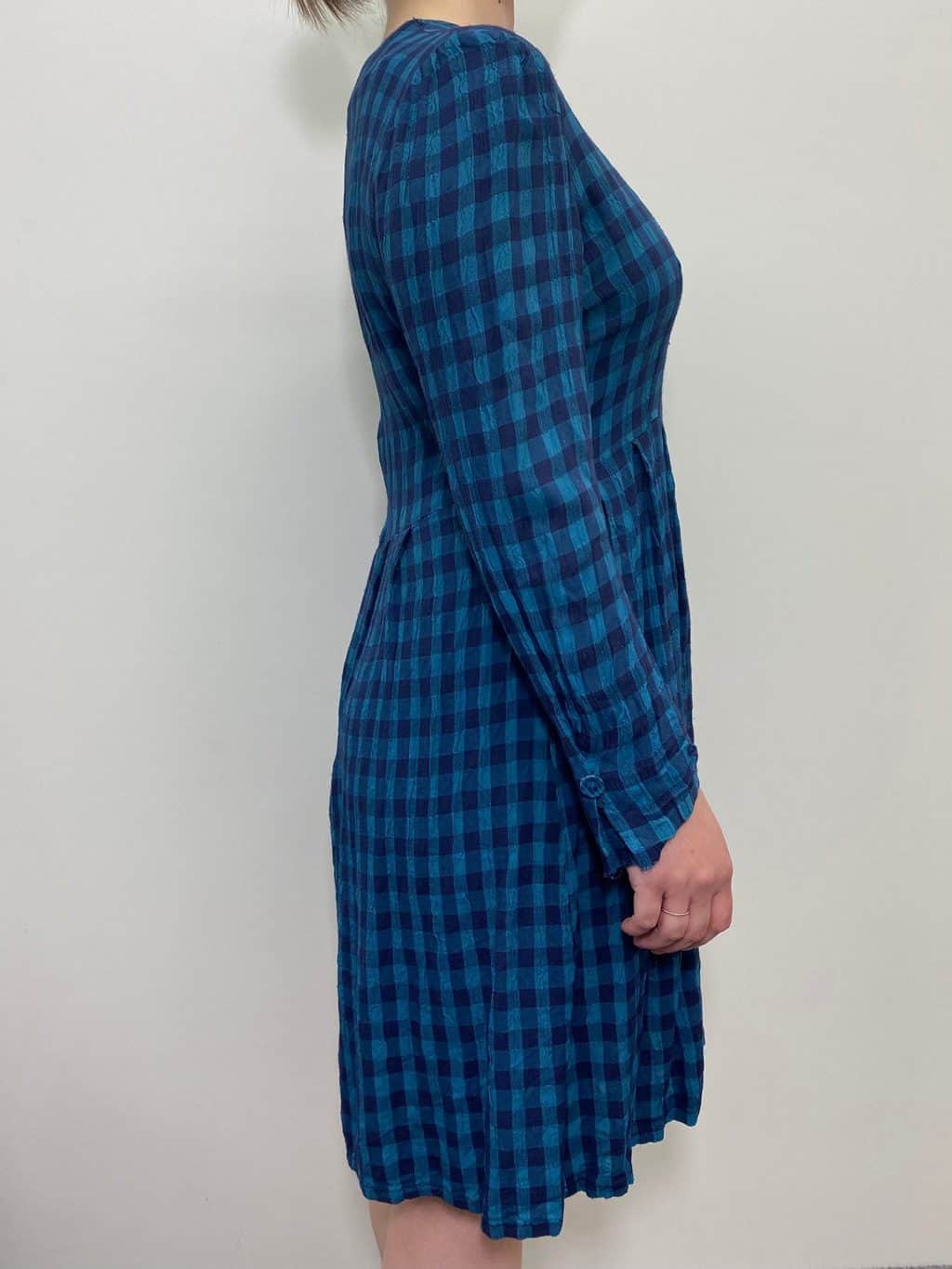 90s vintage dress with long sleeves in navy and turquoise pattern B38 W31 - UK Size 12 / Medium - Image 4