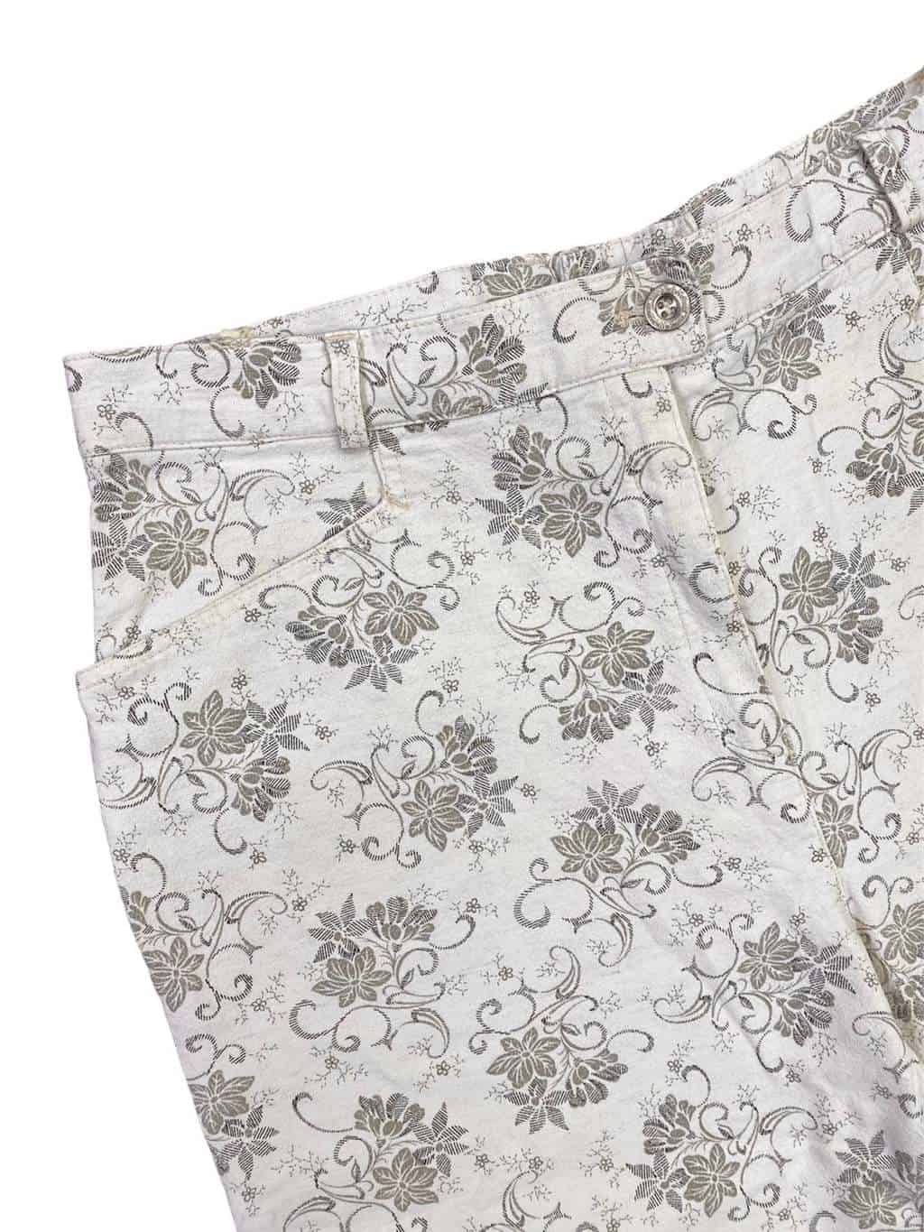 90s vintage high rise floral trousers in white & silver - W34 x  L29 - Image 2