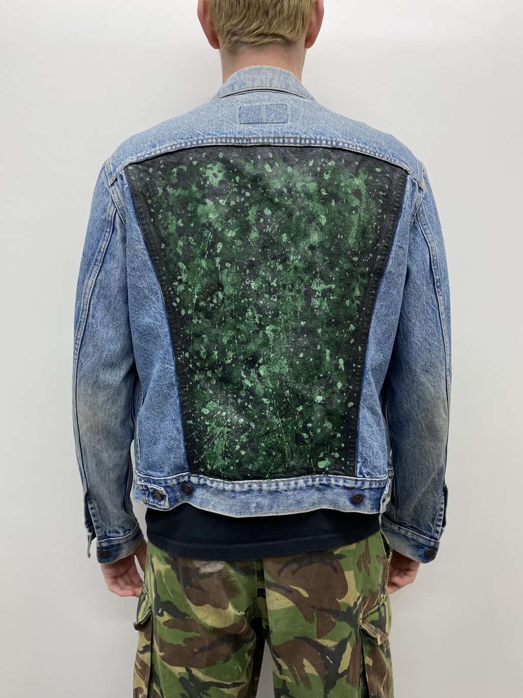 Vintage Levis Customised Denim Jacket with Hand Painted Green and Black  Design - S / M - St Cyr Vintage