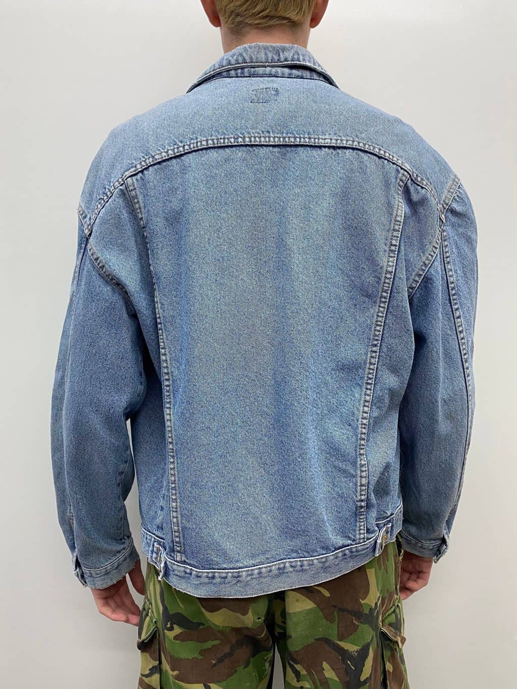 Vintage Light Blue Lee Mens Denim Trucker Style Jacket Two Chest Pockets - L - Image 5
