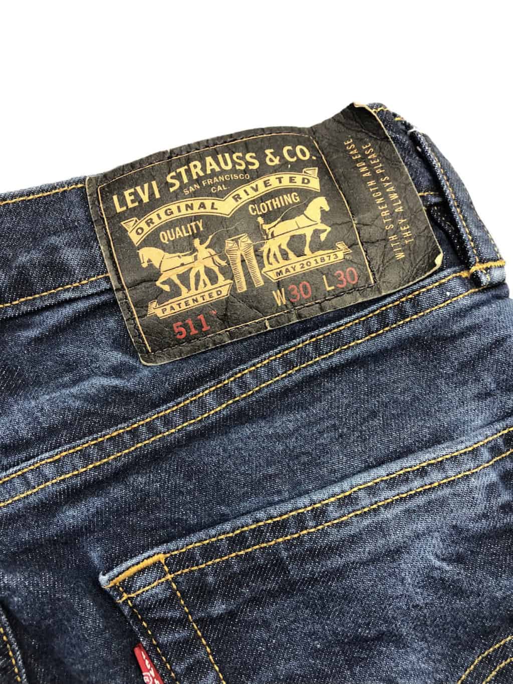 Levis 511 dark blue skateboarding jeans with reinforced stitching & red  details - W29 x  - St Cyr Vintage
