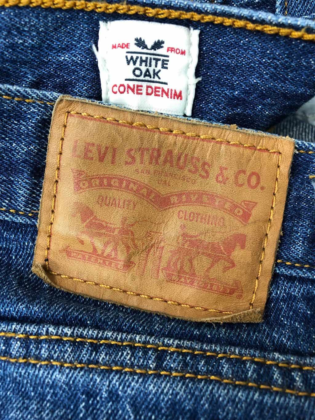 White oak limited edition Levis blue jeans with frayed hem - W28 x  -  St Cyr Vintage