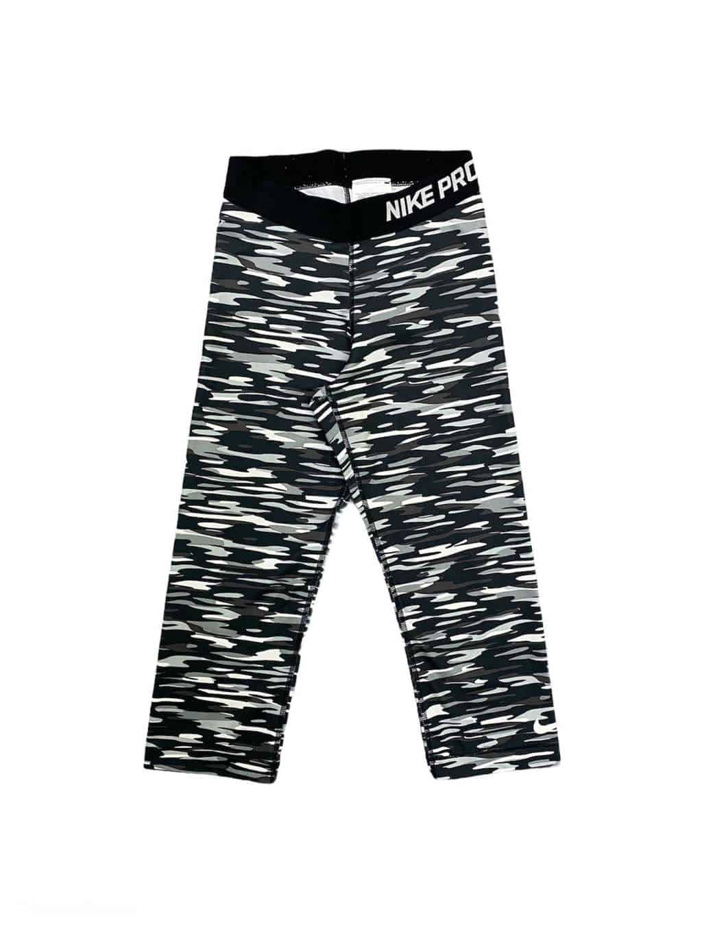 Women's Nike Pro Cropped Legging Cycling Shorts in Monochrome Camouflage  Print - XS - St Cyr Vintage