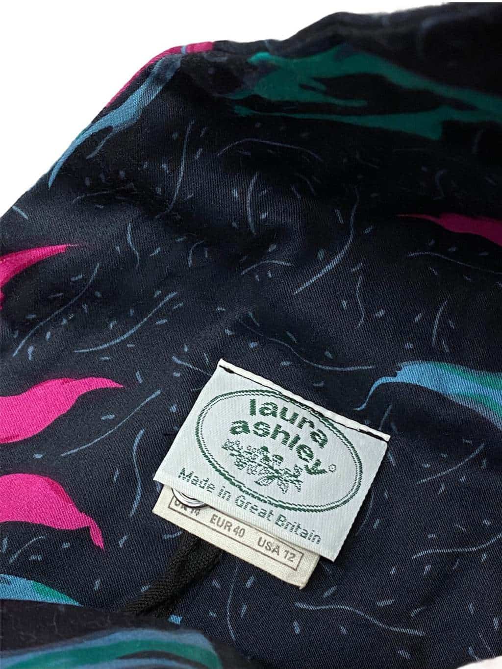 Women's Vintage 90s Laura Ashley Floral Dress with Full Skirt and 3/4 Length Sleeves - M - Image 2