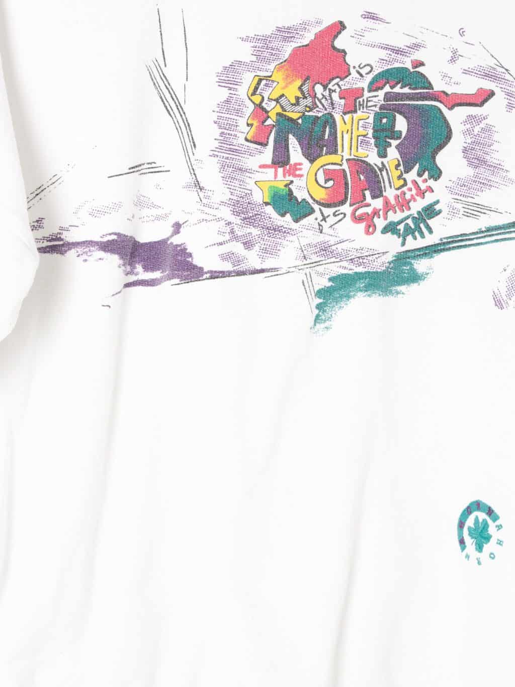 90s Mens vintage white crewneck sweatshirt with graffiti motif - L / XL - Image 2