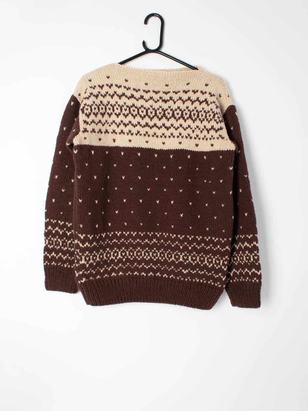 Womens vintage 1970s hand-knitted wool jumper with boat neck, love heart pattern - Medium / Large