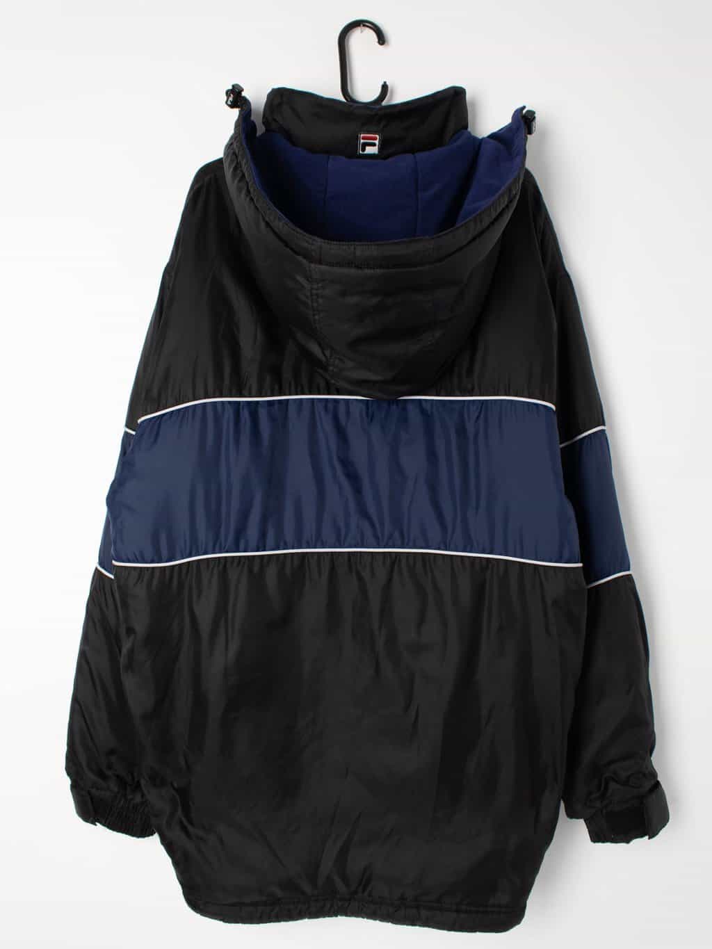 Mens vintage Fila spellout puffer jacket with detachable hood and elasticated cuffs and hem - 2XL - Image 4