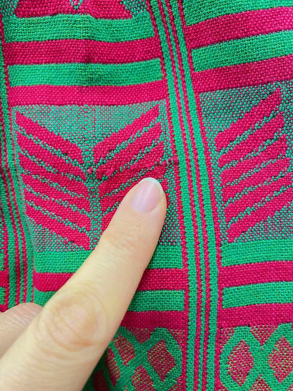 1960s vintage jacquard dress with fitted waist, and abstract green and red pattern - Small - Image 5