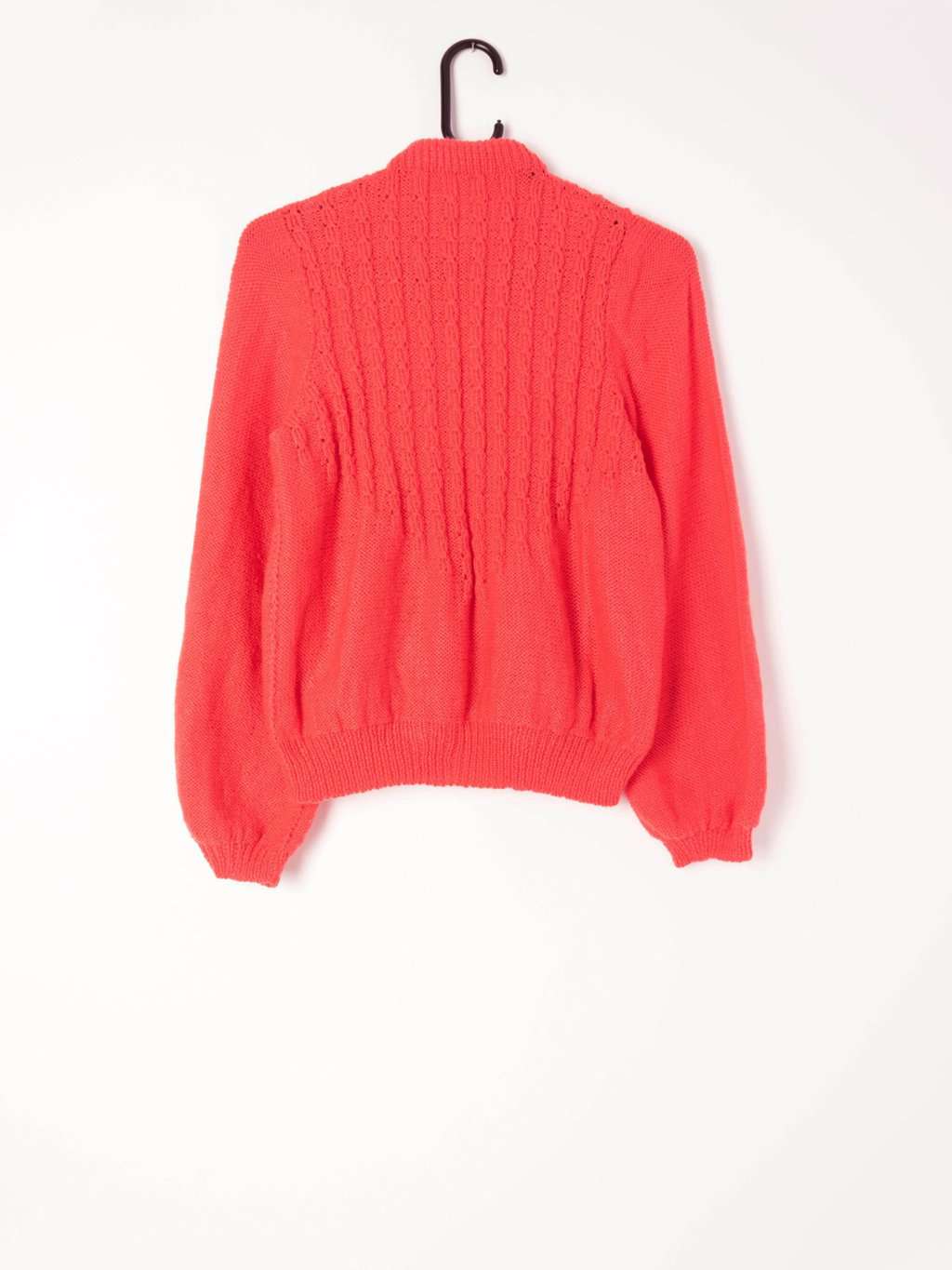 Womens vintage salmon pink hand-knitted jumper with keyhole neckline - Small / Medium - Image 4