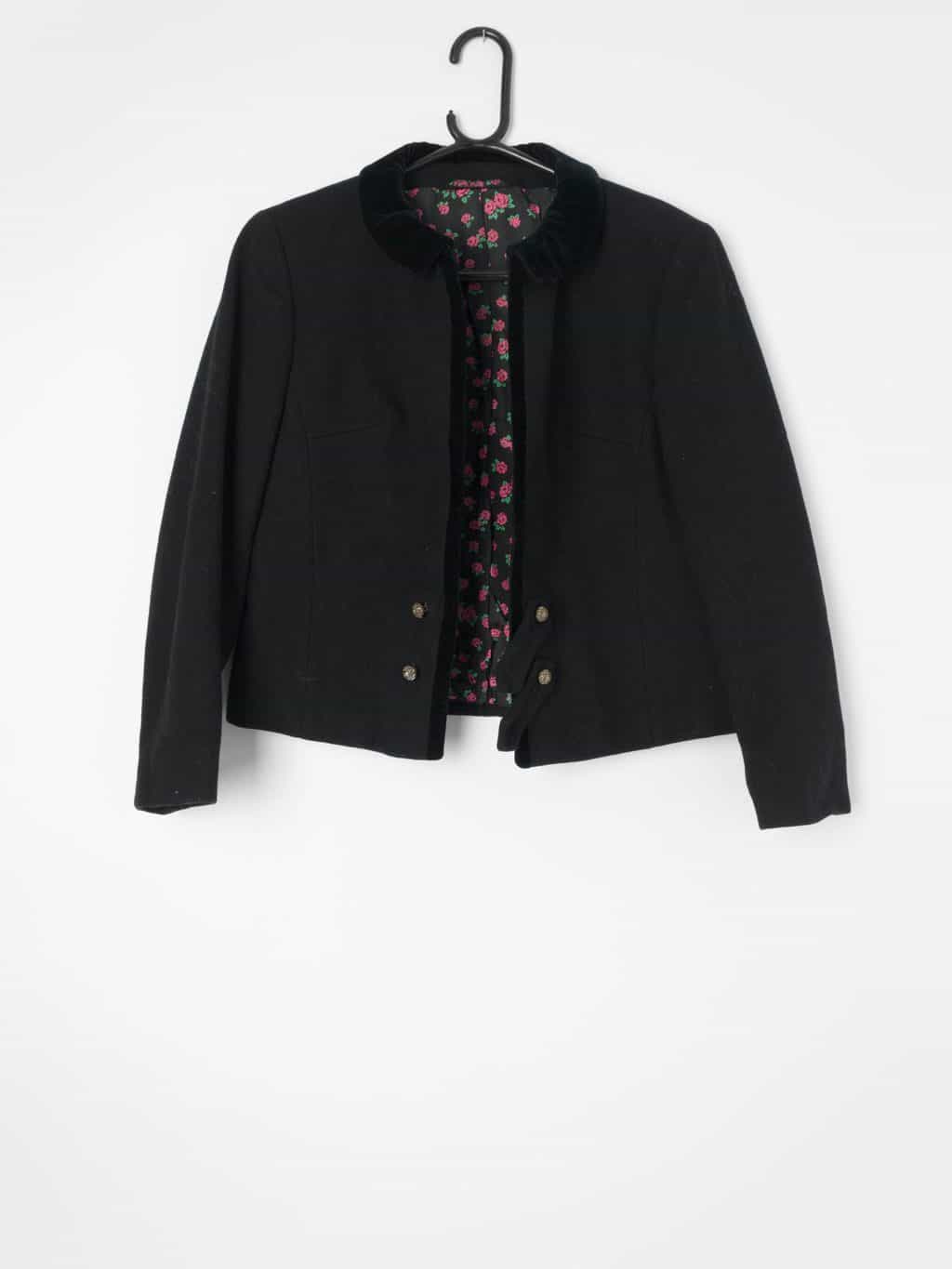 Black wool cropped jacket with stunning lining - S / M - Image 2