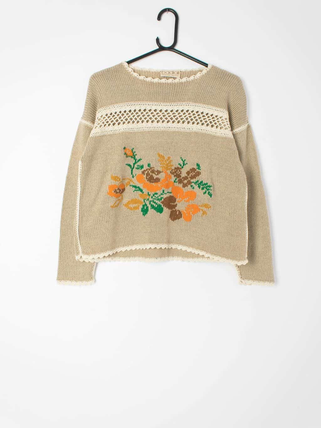 Womens vintage knitted jumper with adorable floral design and crochet panel - Medium