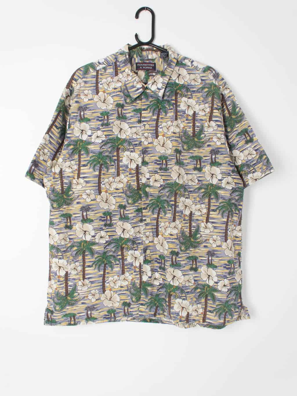 Vintage mens Hawaiian floral Shirt with blue sea green palm trees ...