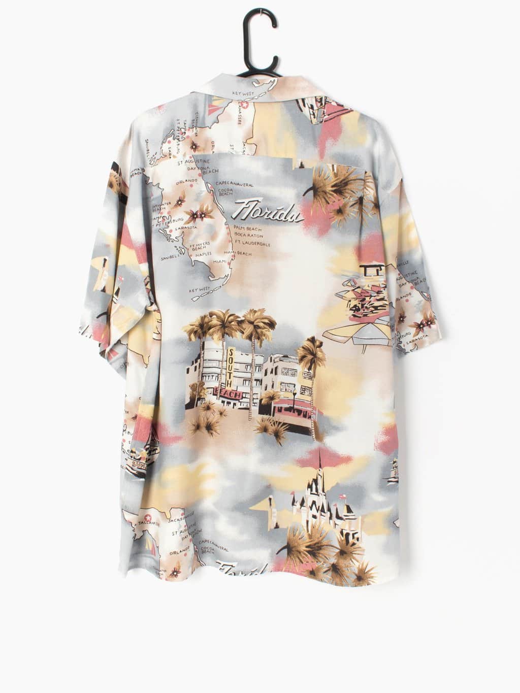 Mens Vintage 90s Hawaiian shirt with USA Florida state inspired print - XL - Image 4