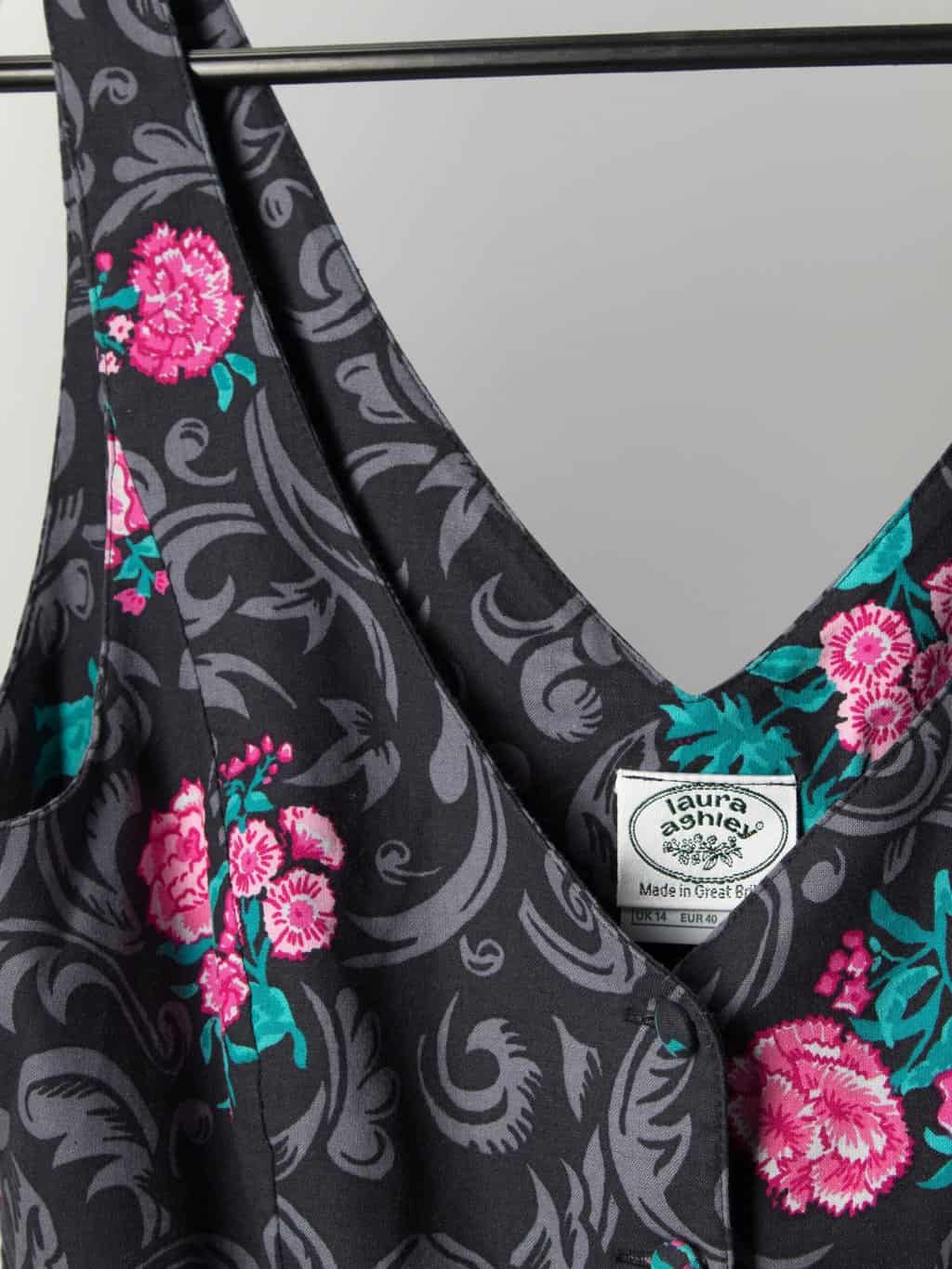 Vintage Laura Ashley summer maxi dress with black and pink floral pattern - Medium - Image 3