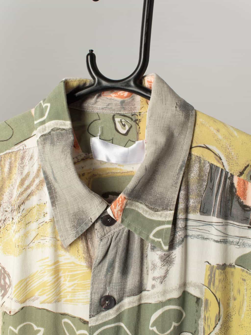 Mens vintage printed shirt with grungy green yellow orange abstract floral pattern - Medium / Large - Image 3