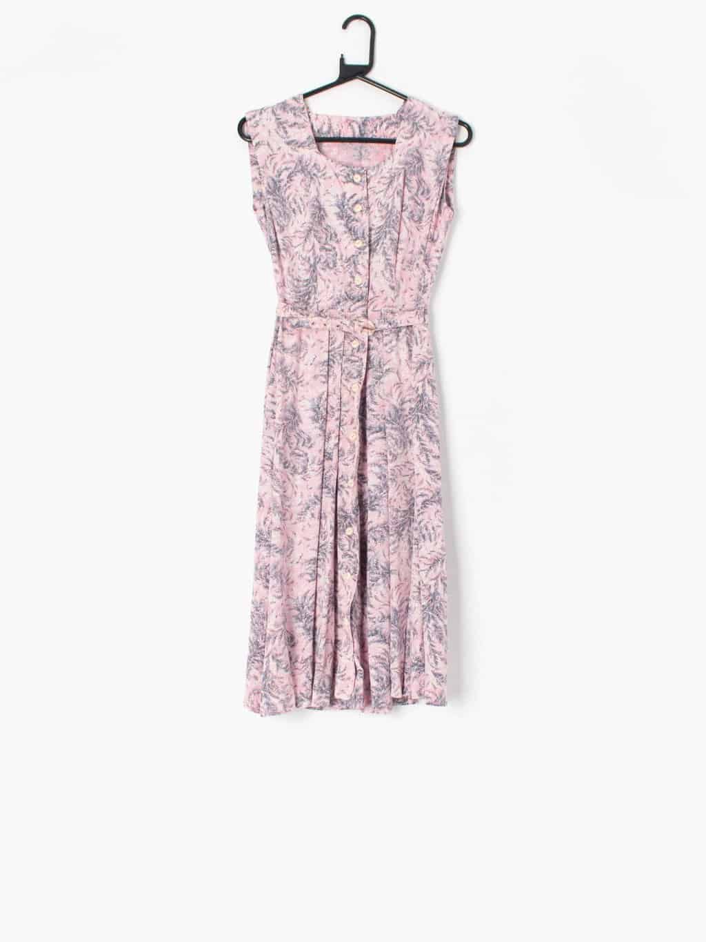 Vintage 1940s floral dress with matching belt in pink with a grey, black and white floral pattern -  UK 6