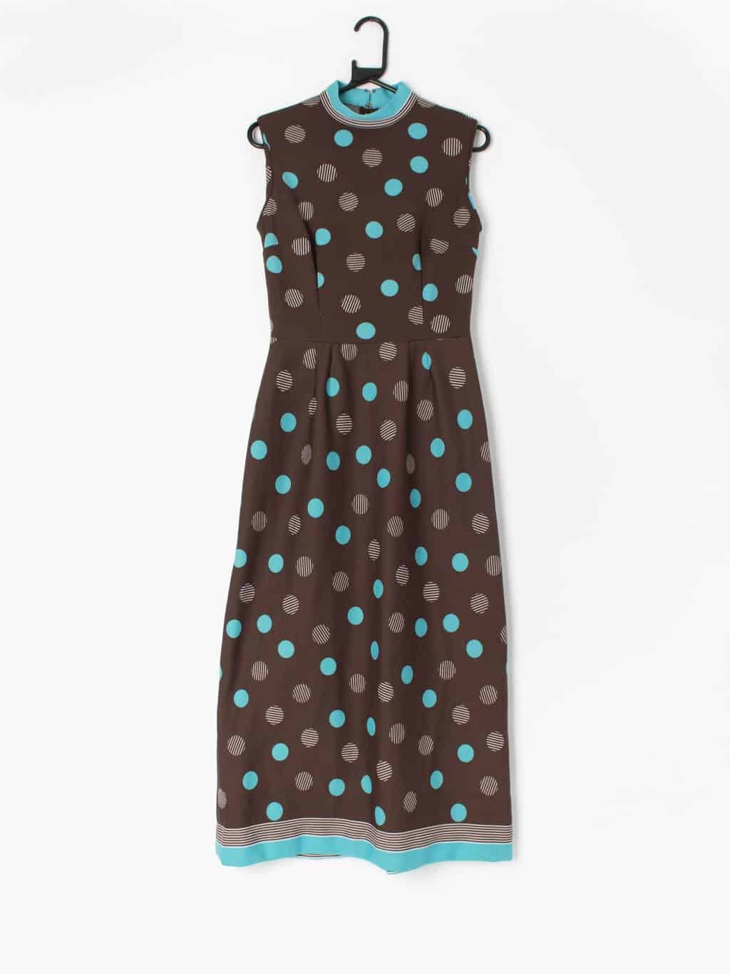 Vintage 1970s polka dot sleeveless maxi dress with mock neck - UK 12