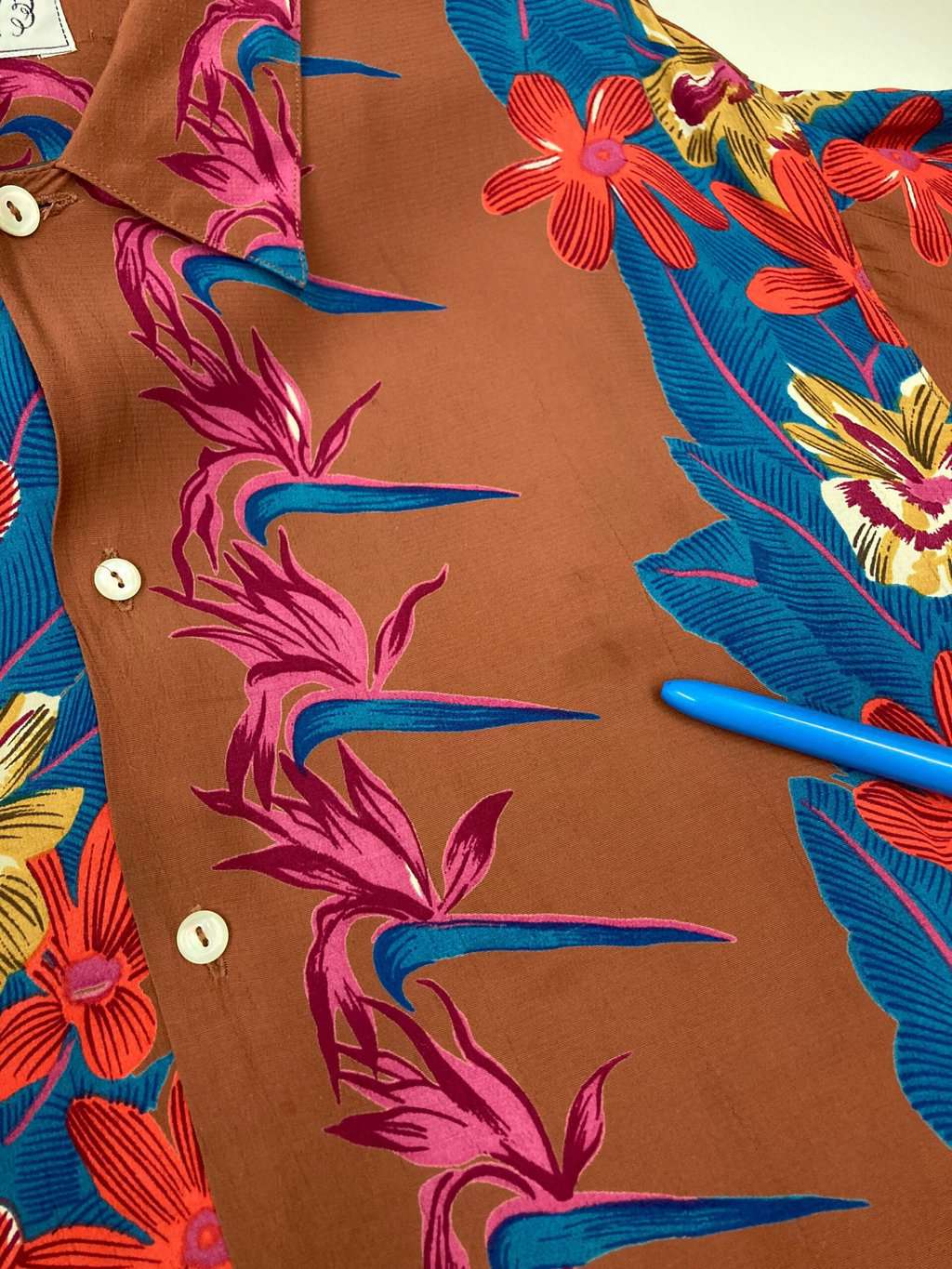 Mens vintage 90s floral shirt including bird of paradise flower by Bellows Brut Le Garage - Large - Image 5