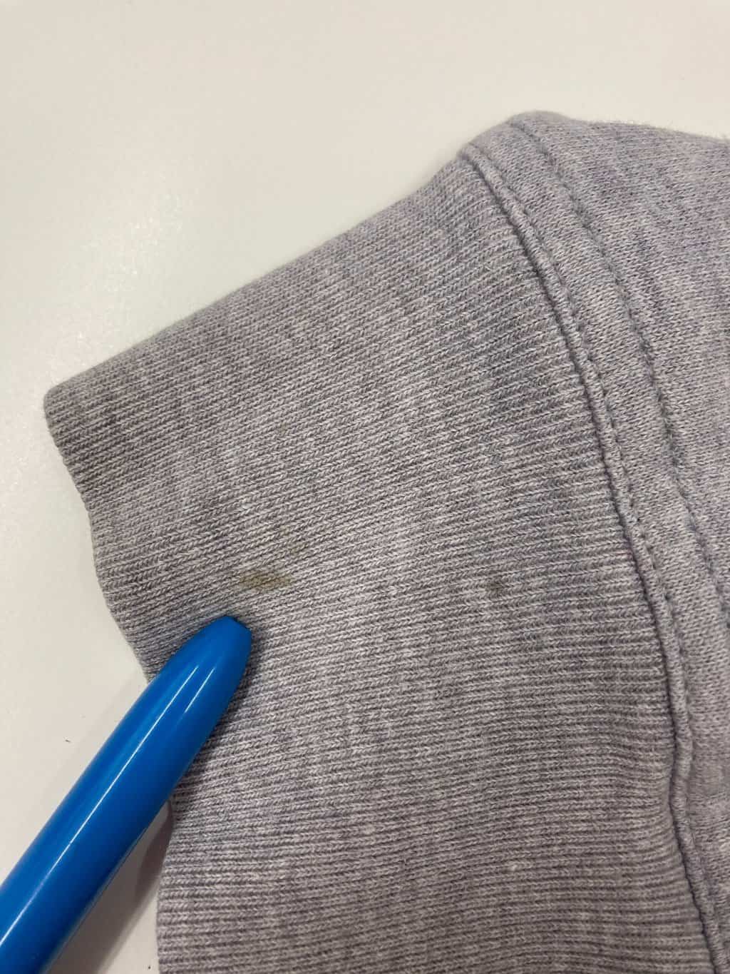 Vintage Dolce & Gabbana spellout grey sweatshirt with large embroidered textured logo - Large - Image 10