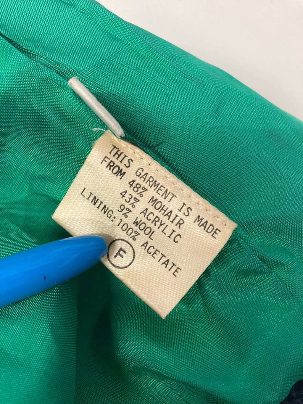 Womens vintage mohair fluffy lined jumper with bold green and yellow regal motifs - Medium / Large - Image 5