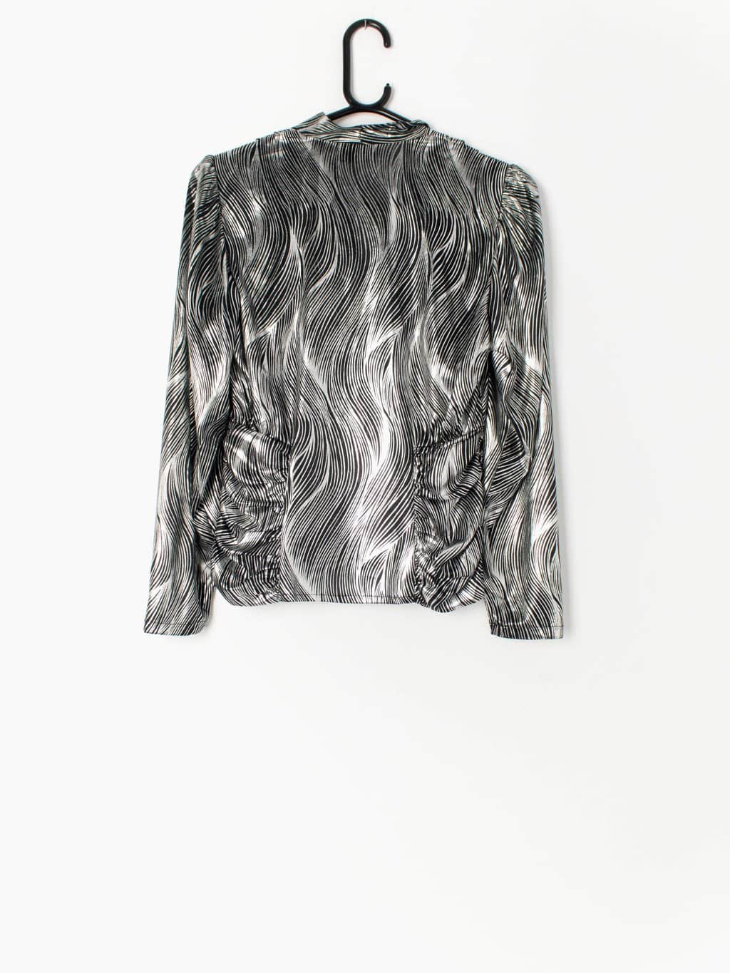 Vintage Silver And Black Party Blouse With Fancy Metallic Swirly Lines 70s 80s Small 4