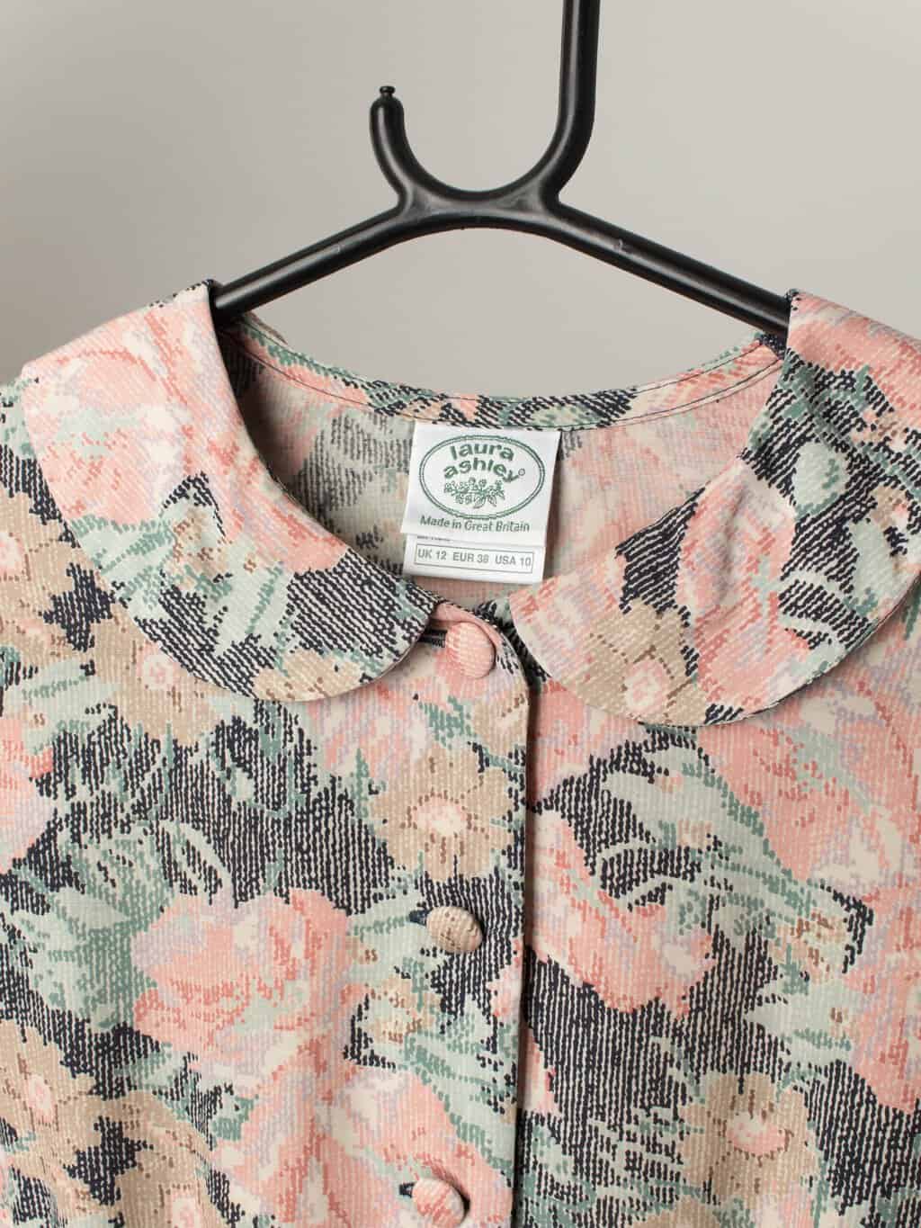 80s Vintage Laura Ashley Blouse In Pastel Pink And Green Floral Print Made In Great Britain Small Medium 2