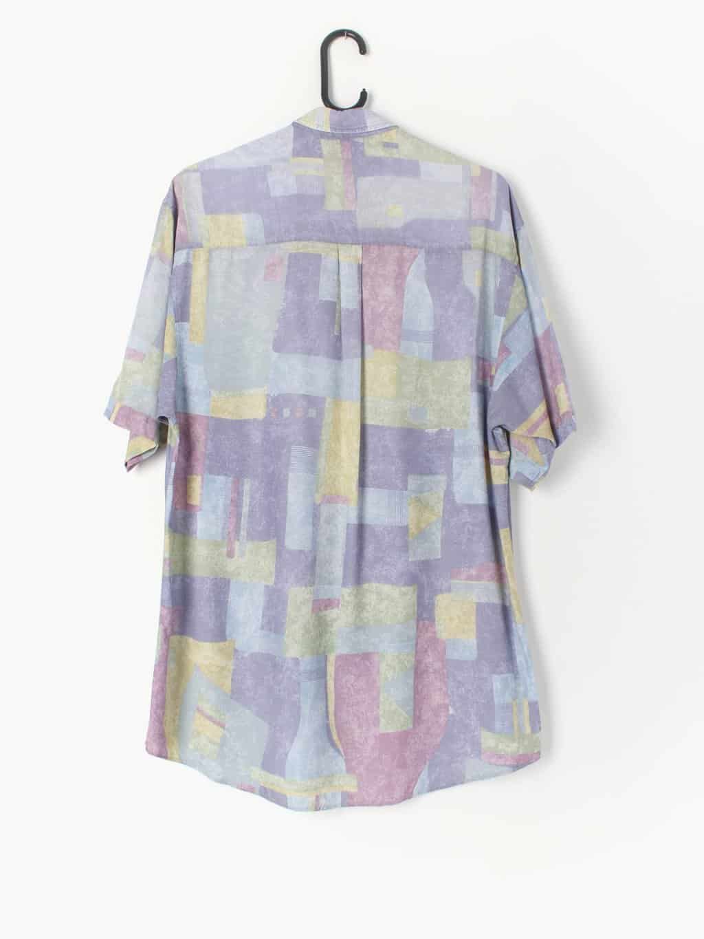 90s Vintage Abstract Shirt With Lilac And Pastel Print And Short Sleeves Medium 3