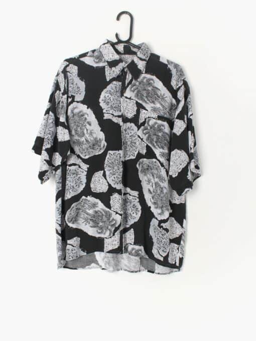 Mens 90s Abstract Shirt In Black And White With Palm Tree Print Medium Large