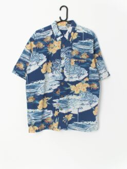 Vintage 90s Cotton Hawaiian Shirt With Aquatic And Floral Print Medium