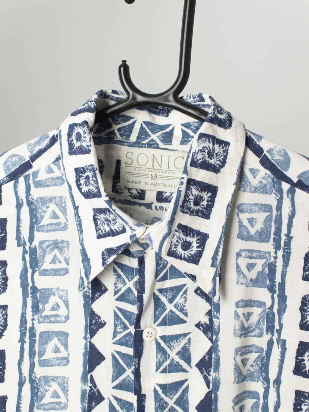 Vintage 90s Hawaiian Shirt Linen Blend With A Unique Blue Bold Print Made In Australia Medium 2
