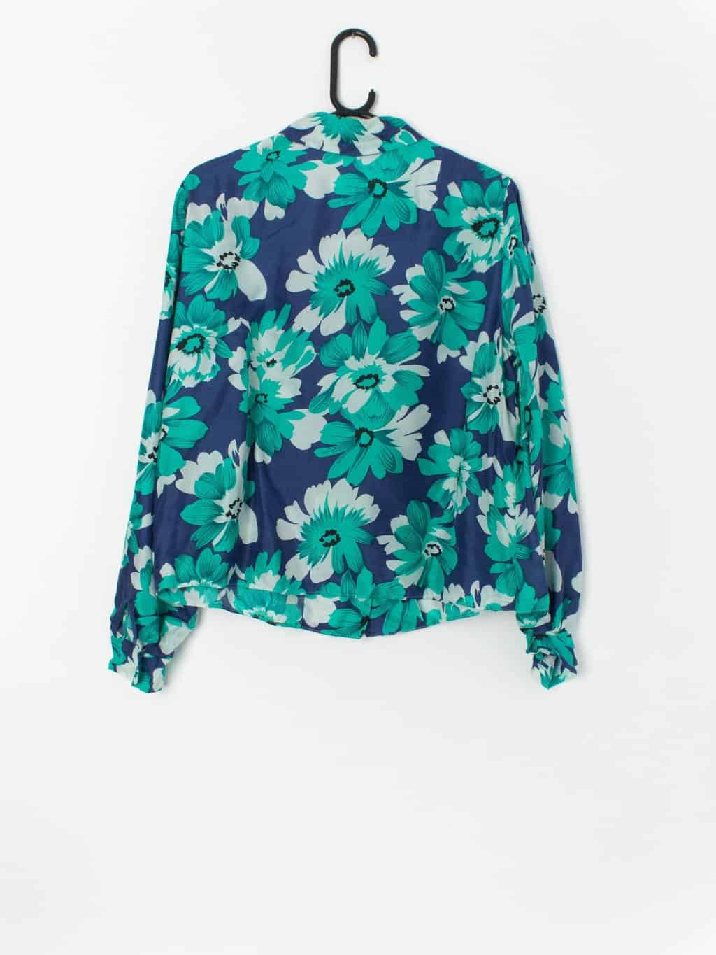 Bold 1960s Handmade Silk Floral Blouse With Peter Pan Collar Large Xl 2