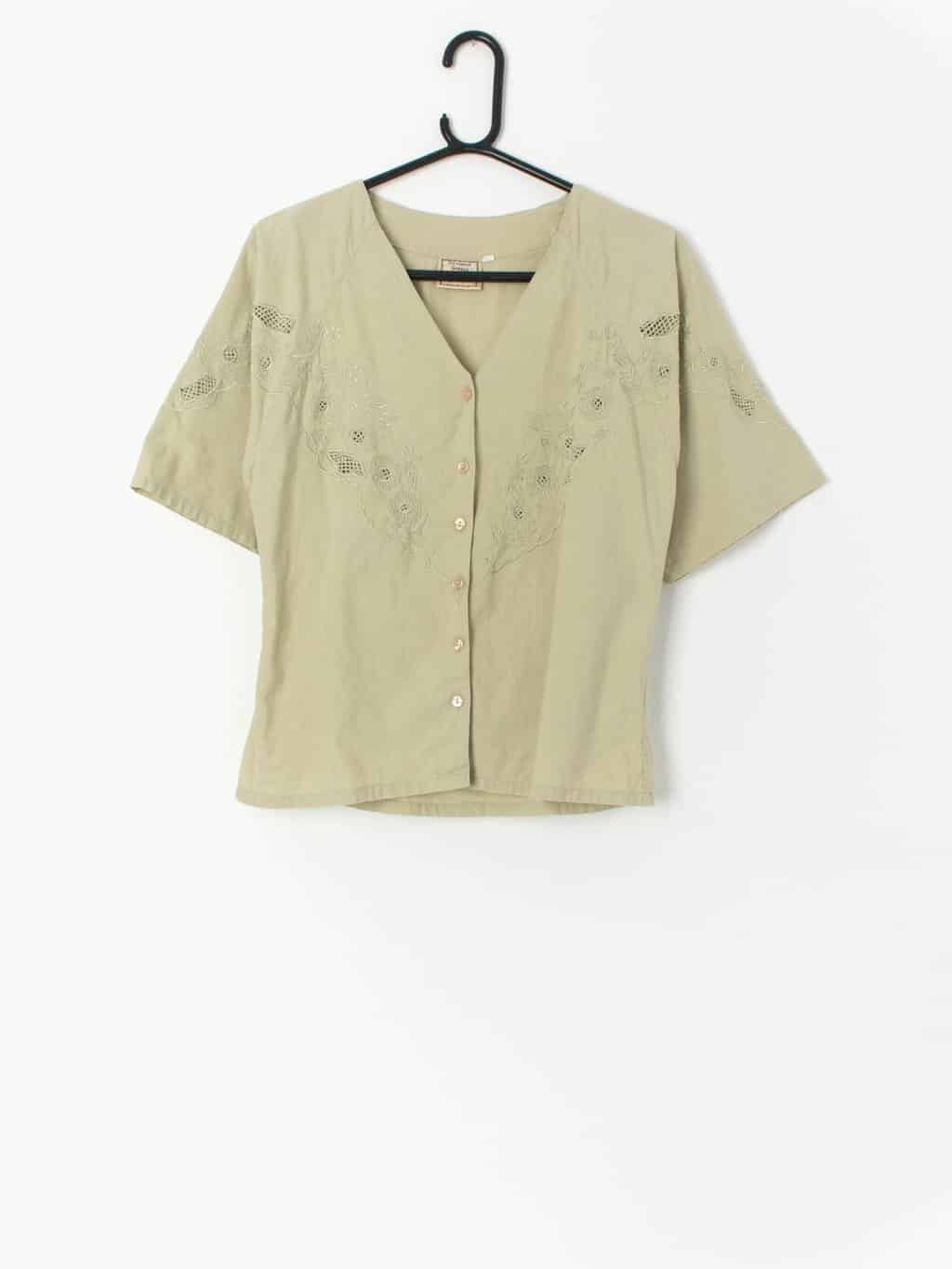 Vintage Pastel Green Floral Blouse With Embroidered Details Small