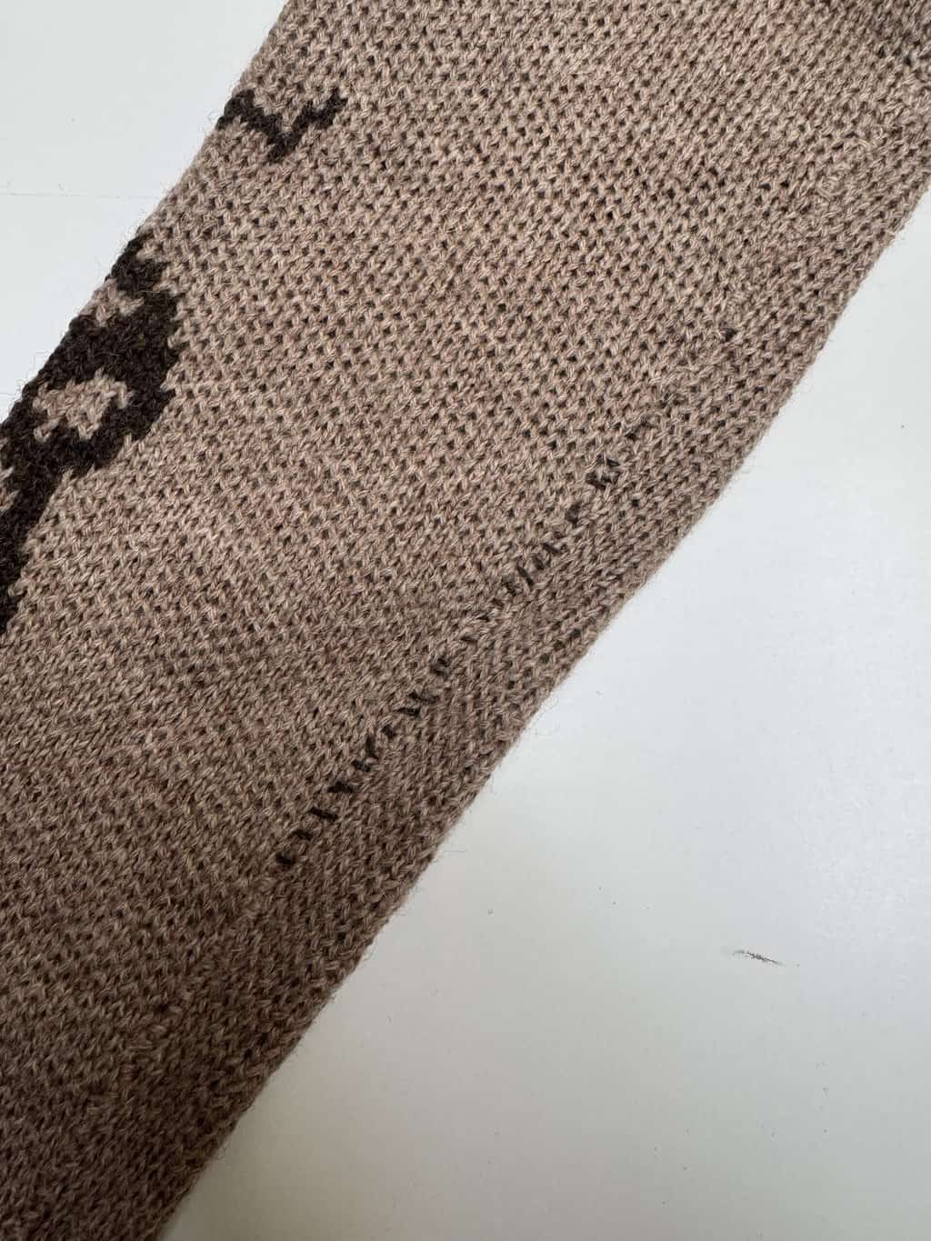 70s vintage longline cardigan with deer, elephants and dragons - XS / Small - Image 9