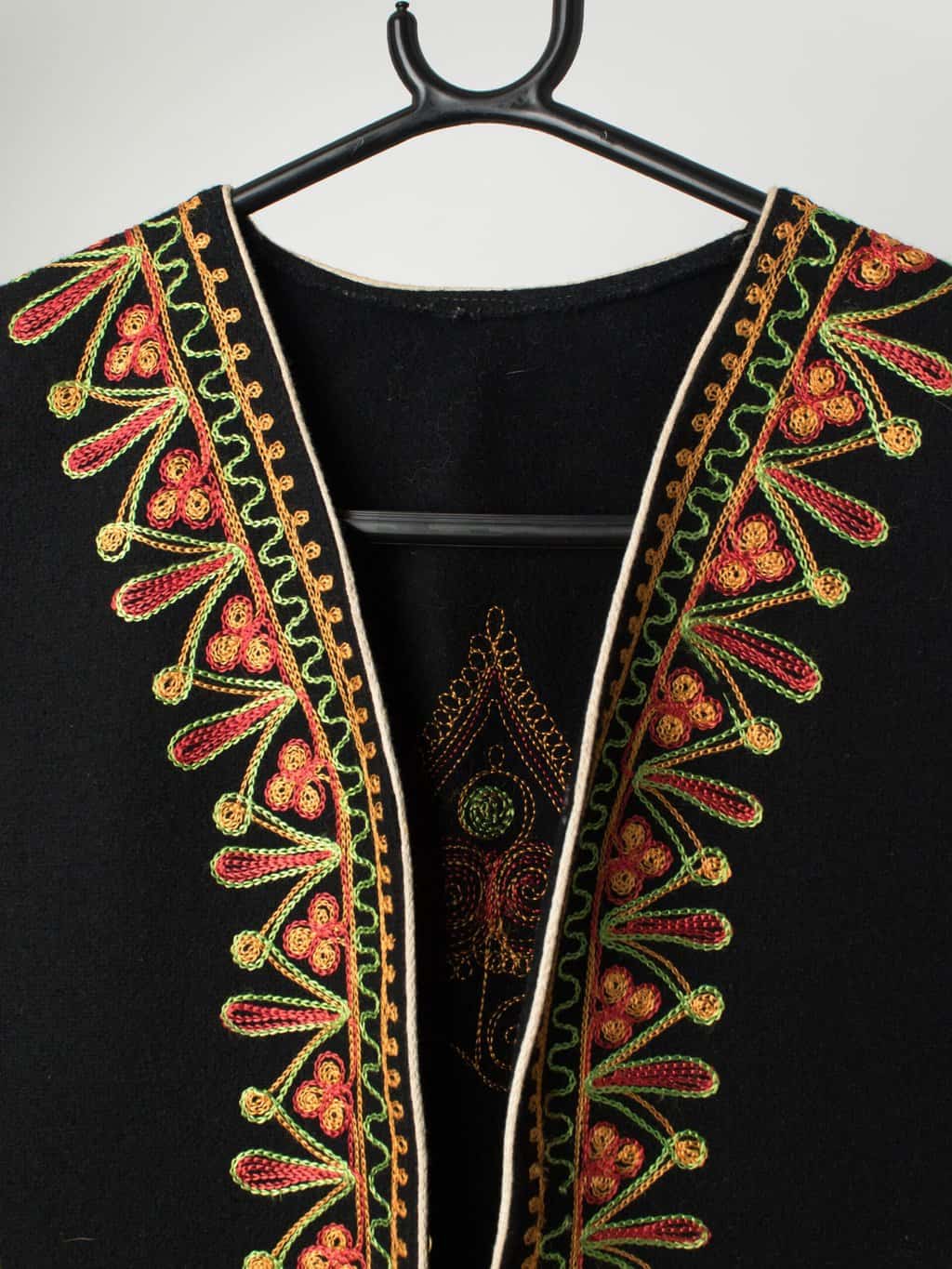 Vintage Embroidered Waistcoat In Black With Colourful Pattern Medium 2