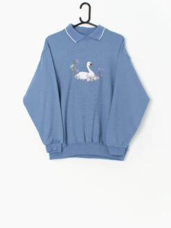 Vintage light blue collared sweatshirt with cute embroidered swan scene - Large
