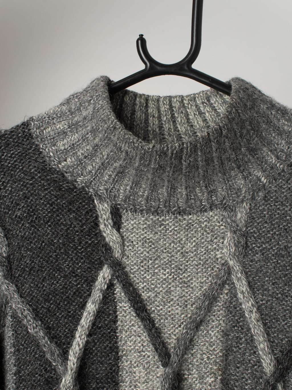 Vintage Spirit of the Andes handmade Alpaca wool sweater - Medium - Image 2